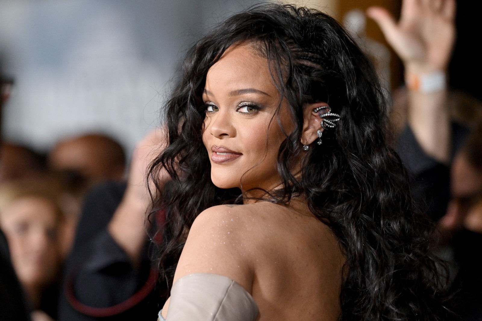 Rihanna 3. kez hamile!